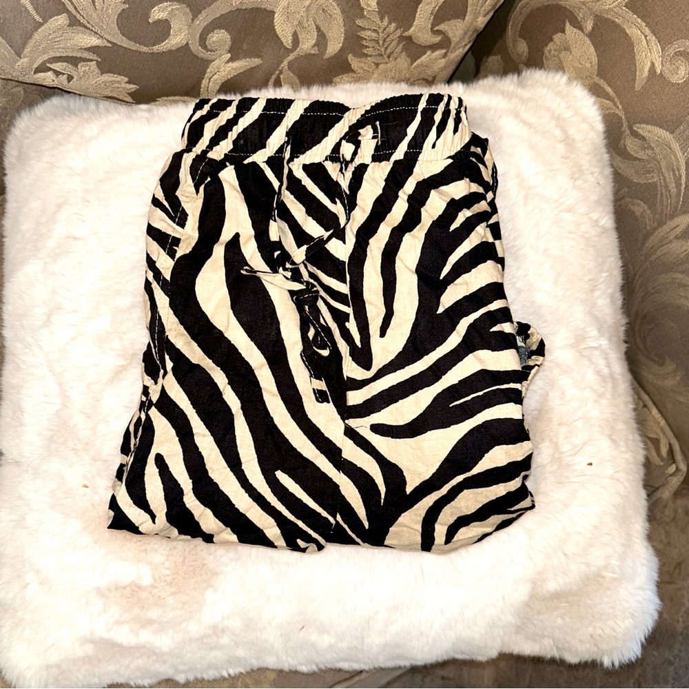 Tiger print linen cargo jogger style Rachel Zoe pants